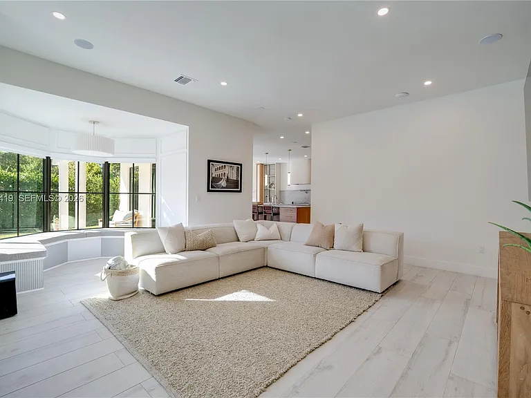 18326 SW 83rd Pl — Photo 15