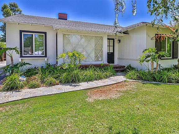 2nd image of 22108 Costanso St