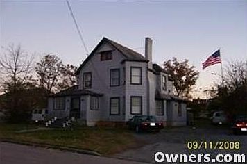 1st image of 534 Lord Ave