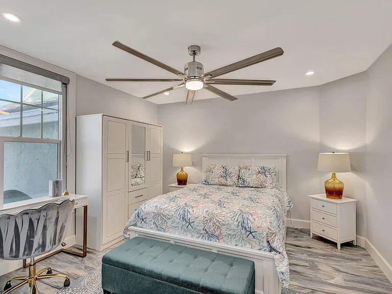 205 Mainsail Cir — Photo 25