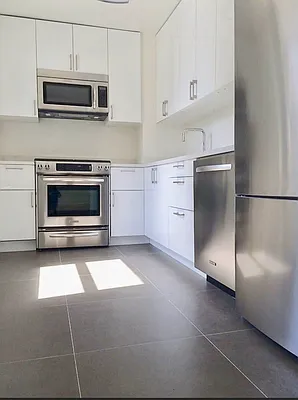 Rented by Olympia House Delaware LP | media 181