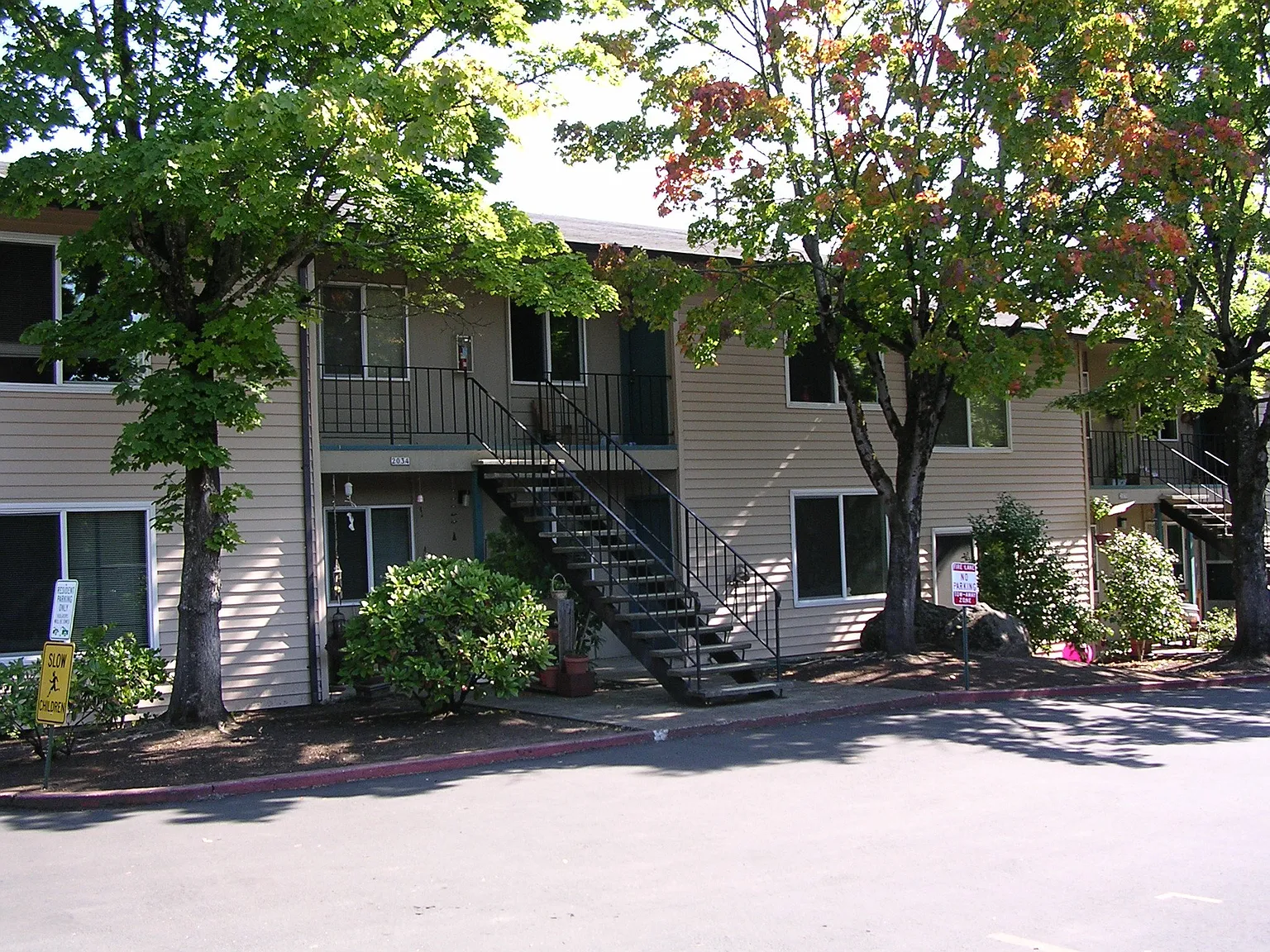 Marion Street Apartments — Photo 2