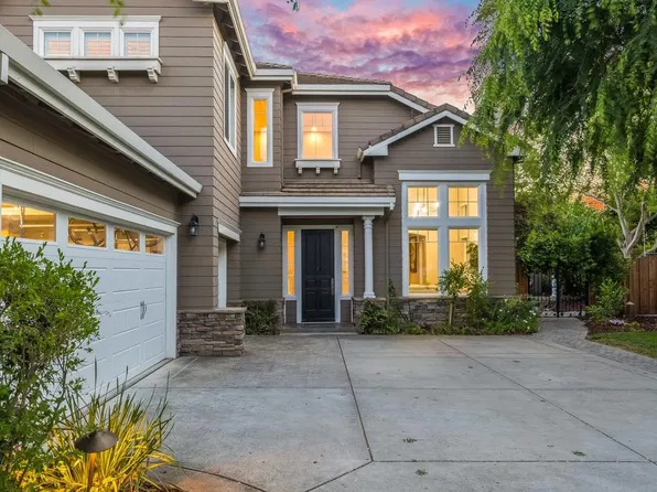18355 San Antonio Dr, Morgan Hill, CA 95037