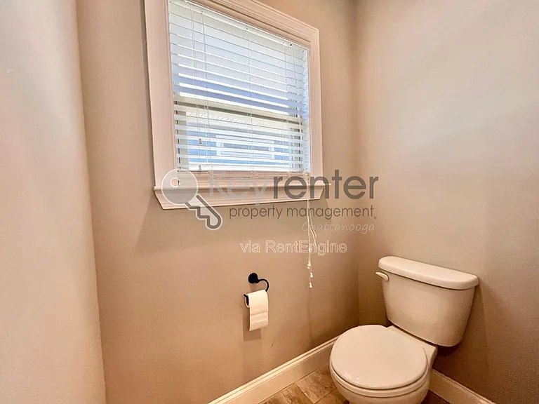2758 Waterhaven Dr — Photo 19
