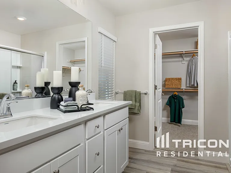 Tricon Sunridge — Photo 26