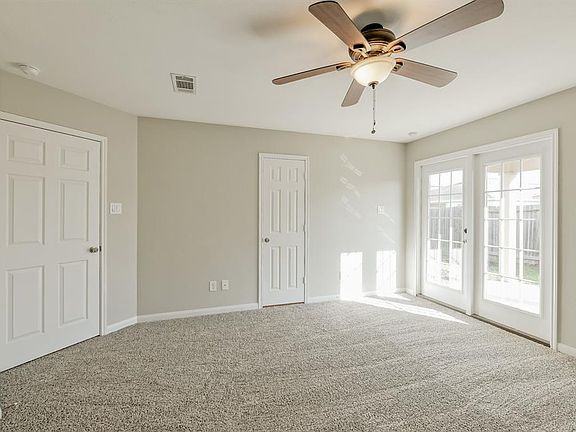 4th image of 10045 Silent Hollow Dr