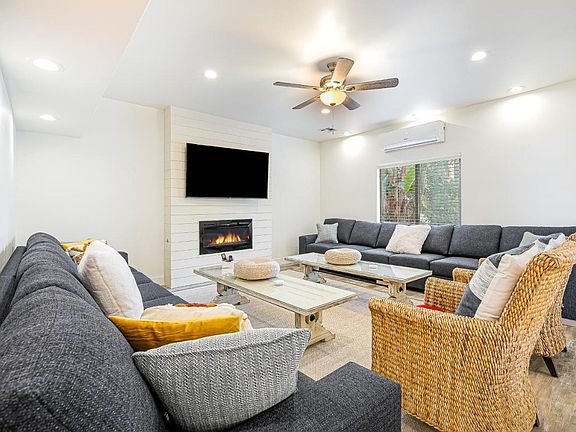 4th image of 1372 Opal St