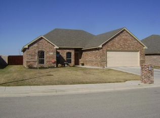 529 Zachary Dr, Weatherford, TX 76087