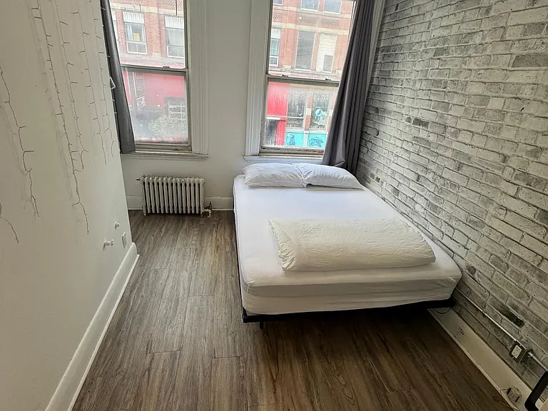 344 Richmond St #1 — Photo 5