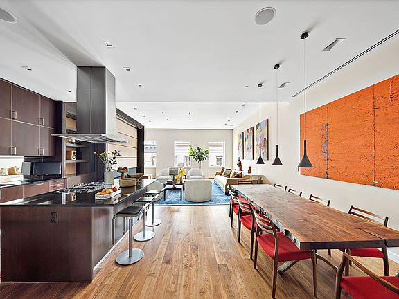 3rd image of 22 Mercer St Penthouse A