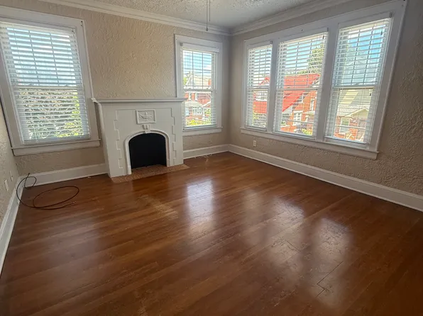 1591 Jackson St APT C, Charleston, WV 25311