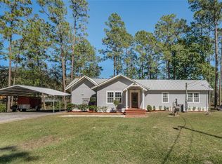 100 Sand Lake Rd, Interlachen, FL 32148