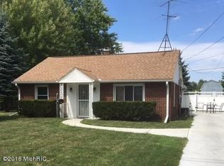618 Wa Wee Nork Dr, Battle Creek, MI 49015