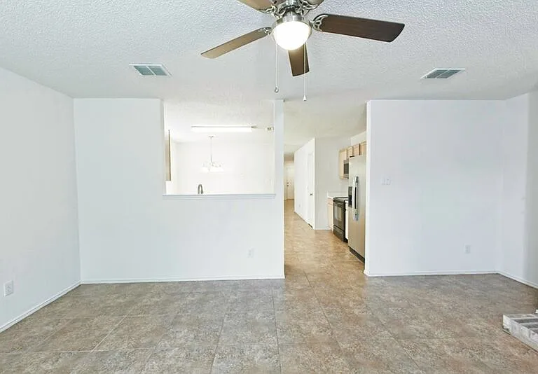 2508 Clear Brook Dr — Photo 15
