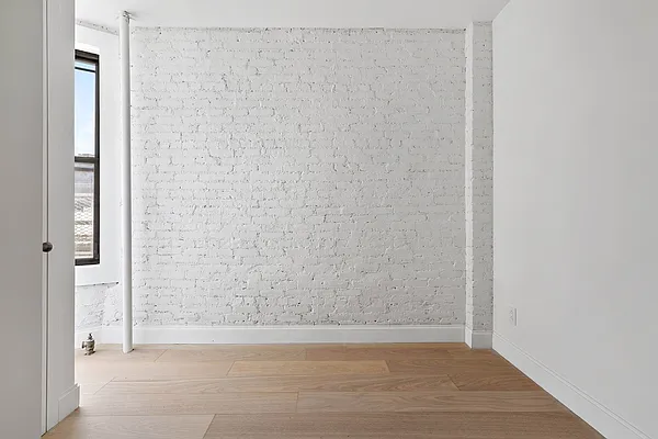 Rented by Compass | media 16