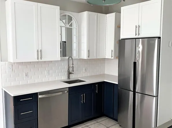 64 Grant St #1, Portland, ME 04101