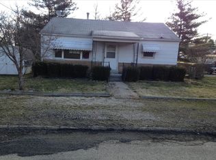 526 Boving Rd, Lancaster, OH 43130