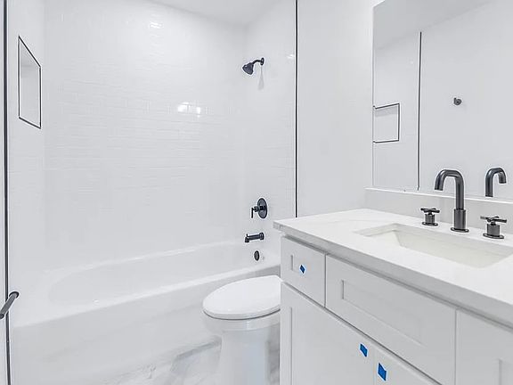 5th image of 3011 W Binnicker Ave #A