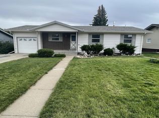 3204 17th Ave S, Great Falls, MT 59405