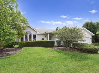 16719 S Swift Arrow Dr, Lockport, IL 60441