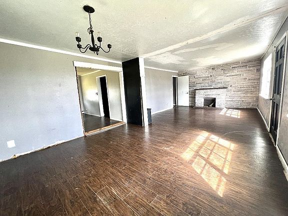 2nd image of 168 Crandall Dr