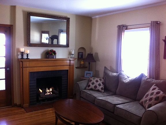 2nd image of 2220 E Virginia St