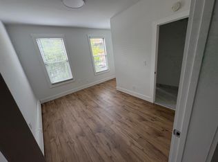 30-77 31st St #2, Astoria, NY 11102