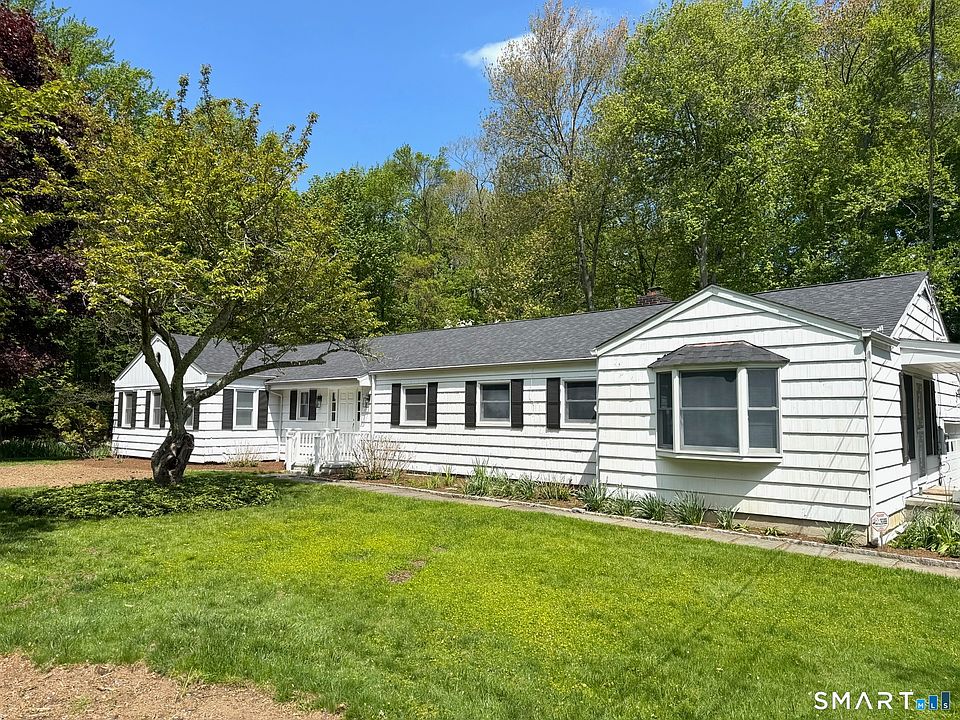 1st image of 511 Roxbury Rd