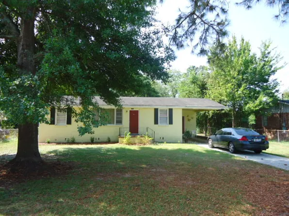 2782 Reynolds Dr, Macon, GA 31206