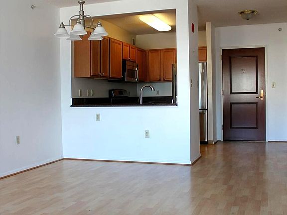 4th image of 7111 Woodmont Ave APT 810
