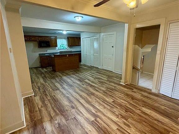4th image of 213 Transcontinental Dr