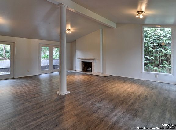 4th image of 705 Morningside Dr