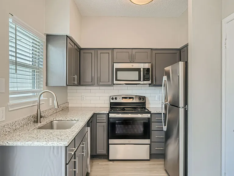The Tallows Apartments — Photo 8