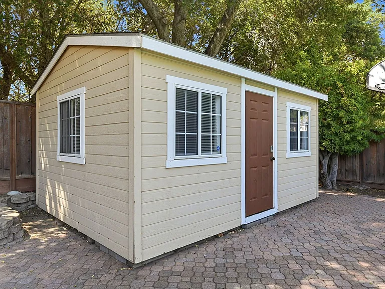 12445 Green Meadow Ln — Photo 26