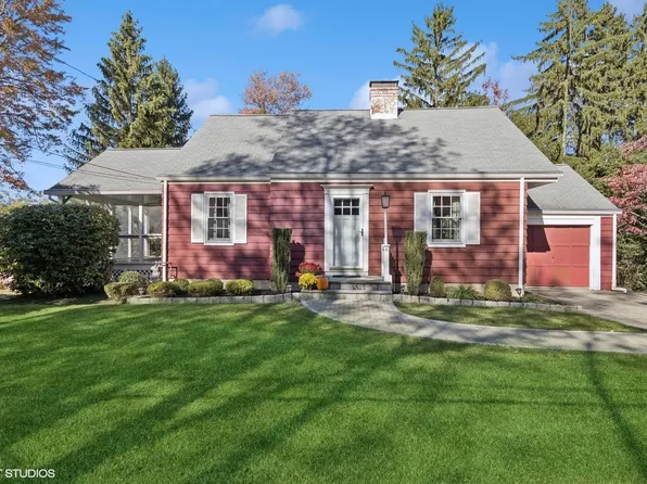 17 Pleasant View Avenue, Beacon, NY 12508