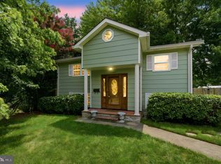 14307 Fairview Ln, Woodbridge, VA 22193