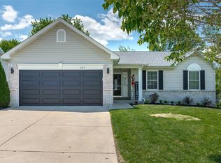 347 Centerfield Dr, O'Fallon, MO 63366