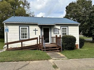 1213 Vernon Pl, High Point, NC 27260