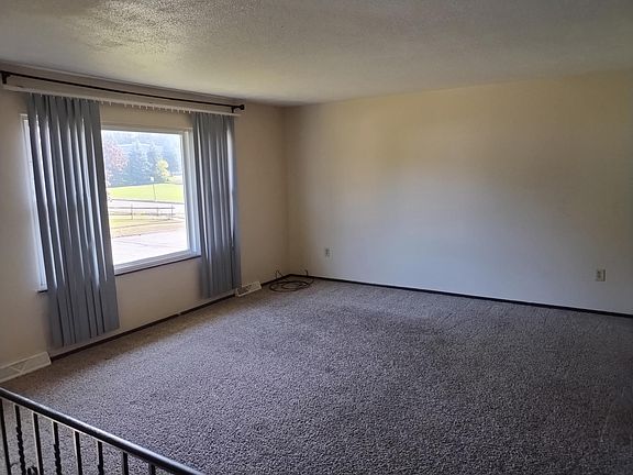 4th image of 3223 McClelland Ave