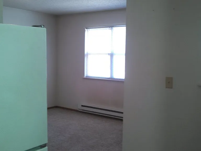 Deer Run Apartments — Photo 19