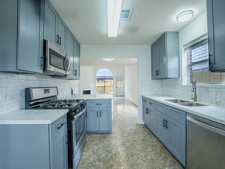 8826 Fondren Village Dr — Photo 5