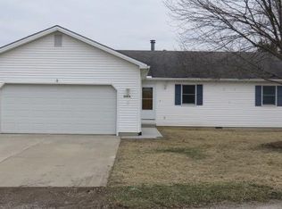 17474 Mallard Ct, Lagrange, OH 44050