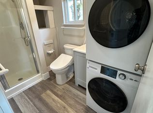 1204 N 36th St #B, Renton, WA 98056