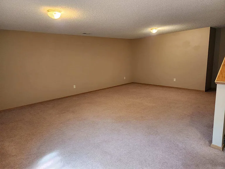 9023 W Delano Cir — Photo 10