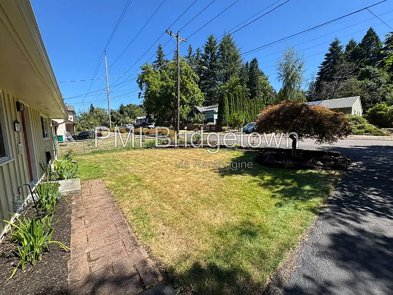 9725 SE 29th Ave — Photo 6