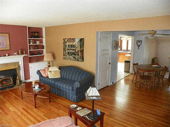 3rd image of 16680 Elderdale Dr