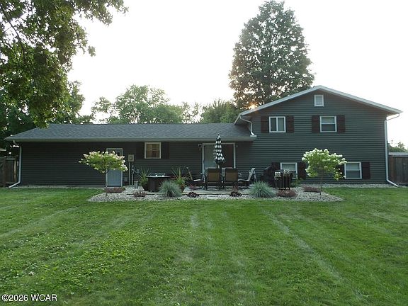 4th image of 3304 Danny Dr