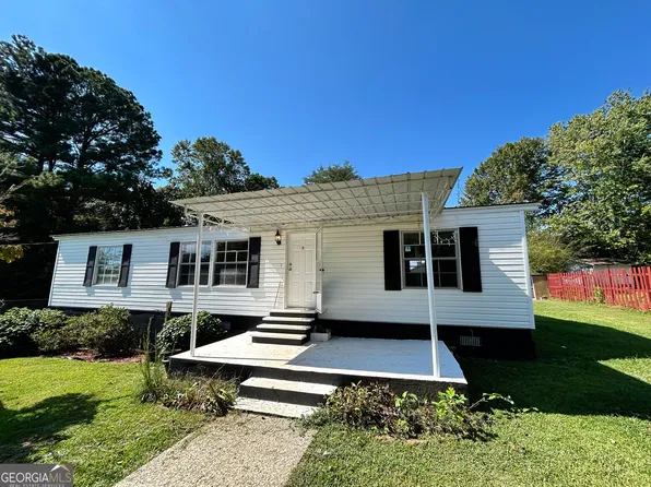 5019 Dicks Hill Pkwy, Mount Airy, GA 30563