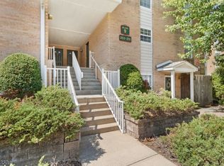 209 Vista Dr, Cedar Knolls, NJ 07927