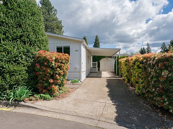 4th image of 8851 SE Shadow Brook Ct #85